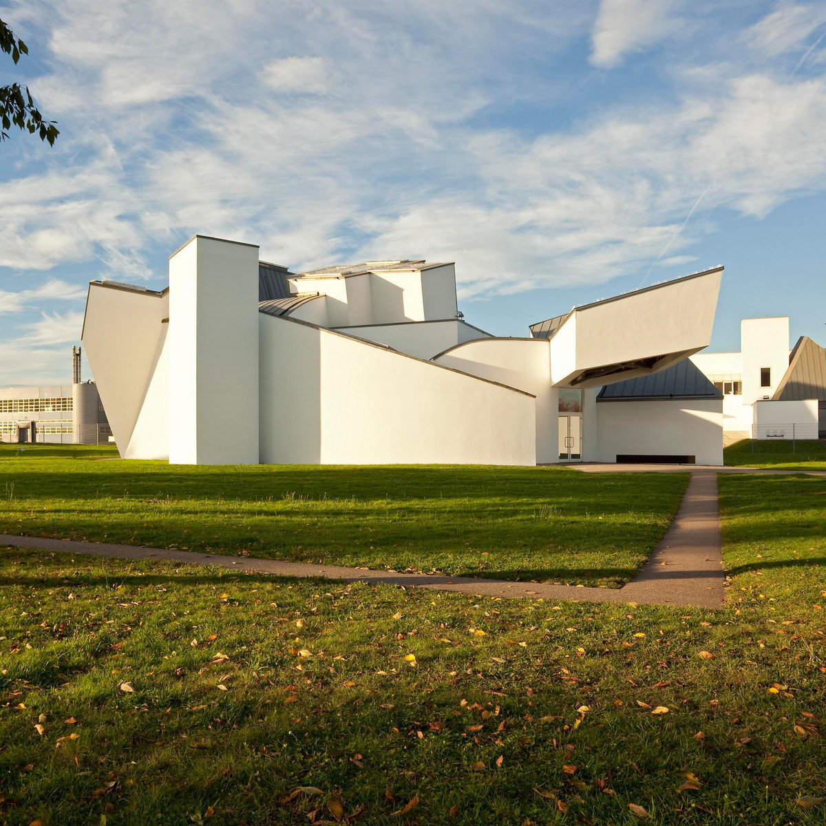 Vitra Design Museum, Frank Gehry, 1989 © Vitra Design Museum, Foto: Bettina Matthiessen